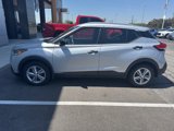 Used 2019 Nissan Kicks S image 2