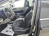 Used 2022 Chrysler Pacifica Touring-L image 2