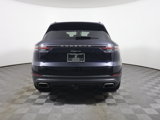 Used 2022 Porsche Cayenne image 6