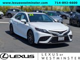 Used 2023 Toyota Camry SE image 3