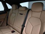 Certified 2025 Porsche Macan image 6