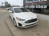 Used 2019 Ford Fusion SE image 2