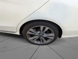 Used 2018 Mercedes-Benz C 300 4MATIC Sedan image 4