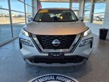 Used 2023 Nissan Rogue SV image 2