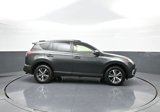 Used 2018 Toyota RAV4 XLE image 5
