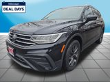 Certified 2022 Volkswagen Tiguan SE image 1