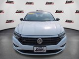 Used 2021 Volkswagen Jetta R-Line image 2