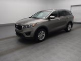 Used 2016 Kia Sorento LX w/ LX Convenience Package image 2