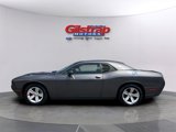 Used 2021 Dodge Challenger SXT image 3