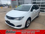 Used 2019 Chrysler Pacifica Touring-L Plus w/ Advanced Safetytec Group image 3