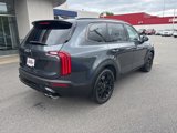 Used 2022 Kia Telluride EX w/ EX Premium Package image 3