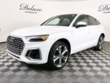 Used 2021 Audi Q5 2.0T Premium Plus w/ Premium Plus Package image 3