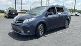 Used 2018 Toyota Sienna XLE Premium image 3