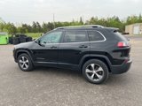 Used 2019 Jeep Cherokee Limited image 5