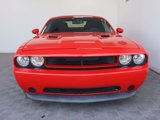 Used 2014 Dodge Challenger SXT image 2