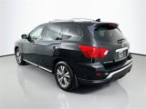 Used 2020 Nissan Pathfinder S image 5