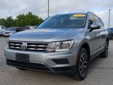 Used 2021 Volkswagen Tiguan SE image 4