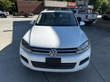 Used 2012 Volkswagen Touareg TDI image 2