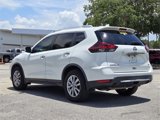 Used 2020 Nissan Rogue SV image 4