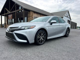 Used 2021 Toyota Camry SE image 2