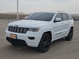 Used 2022 Jeep Grand Cherokee Laredo X image 2