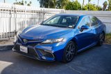 Used 2023 Toyota Camry SE image 2