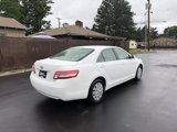 Used 2010 Toyota Camry LE image 4