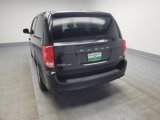 Used 2019 Dodge Grand Caravan SE w/ UConnect Hands-Free Group image 6