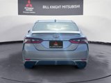 Used 2023 Toyota Camry SE image 4