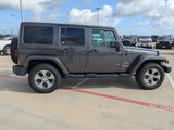 Used 2018 Jeep Wrangler Unlimited Sahara w/ Connectivity Group image 2