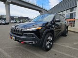 Used 2017 Jeep Cherokee Trailhawk image 4