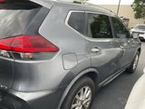 Used 2018 Nissan Rogue SV image 6