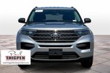 Certified 2023 Ford Explorer XLT image 3