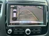 Used 2016 Volkswagen Touareg Sport image 3