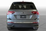 Used 2022 Volkswagen Tiguan SE image 4