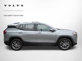 Used 2024 GMC Terrain SLT image 2