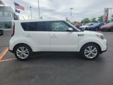 Used 2015 Kia Soul + image 4