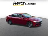 Used 2024 Hyundai Elantra SEL image 2