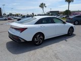 Used 2024 Hyundai Elantra SEL w/ Convenience Package image 5