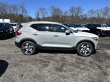 New 2025 Volvo XC40 B5 Core w/ Protection Package Premier image 4