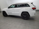Used 2018 Jeep Grand Cherokee Altitude image 3