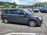 Used 2019 Dodge Grand Caravan SXT image 3