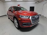 Used 2018 Audi Q5 Prestige w/ Prestige Package image 2