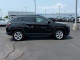New 2025 Jeep Compass Latitude image 2