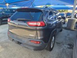 Used 2015 Jeep Cherokee Latitude w/ Comfort/Convenience Group image 3