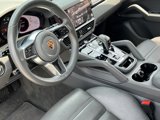Certified 2023 Porsche Cayenne Platinum Edition image 4