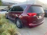 Used 2022 Chrysler Voyager LX image 4