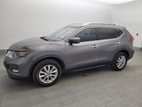 Used 2017 Nissan Rogue SV image 2
