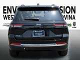 Used 2022 Jeep Grand Cherokee Limited image 6