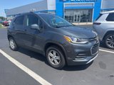 Used 2022 Chevrolet Trax LT w/ LT Convenience Package image 3